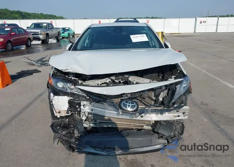 2023 Toyota Camry Le z USA, uszkodzony, nr VIN 4T1C11AK2PU118937